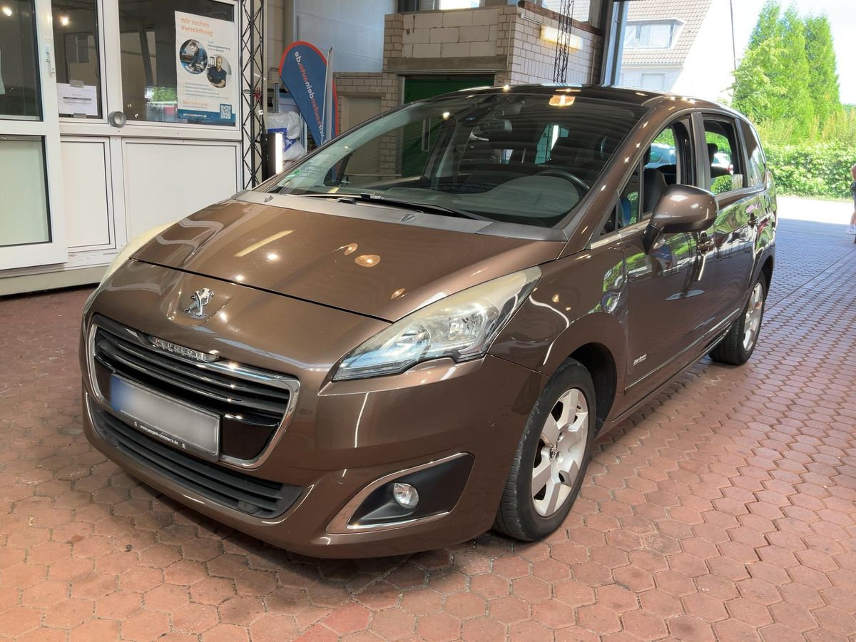Peugeot 5008 2015