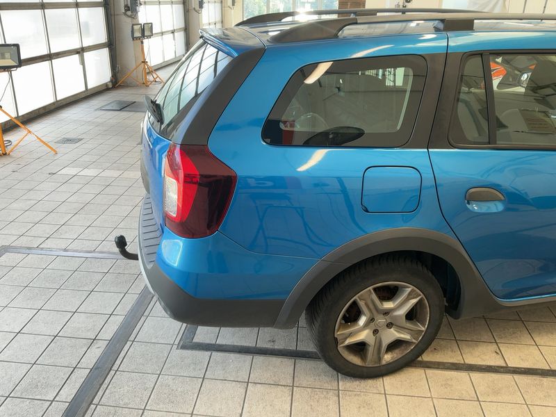 Dacia Logan MCV 1.5 dCi Stepway — zdjęcie 6