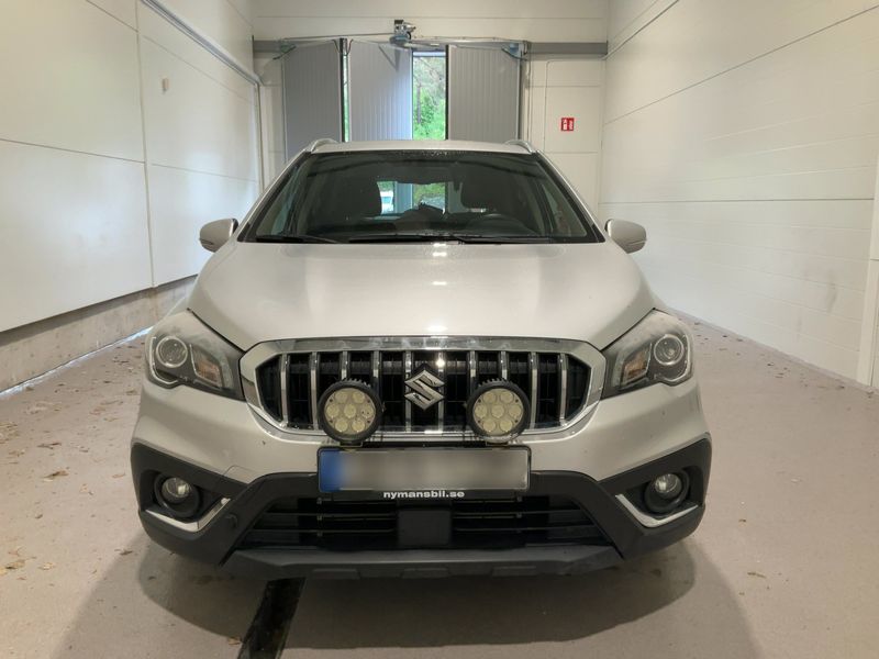 Suzuki SX4 S-Cross 1.0 BoosterJet All Grip Privilege 4x4 — zdjęcie 9