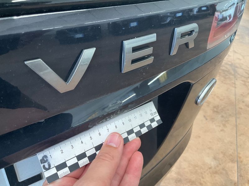 Land Rover Range Rover Velar 3.0 V6 Diesel R-Dynamic 2018 – снимка 30