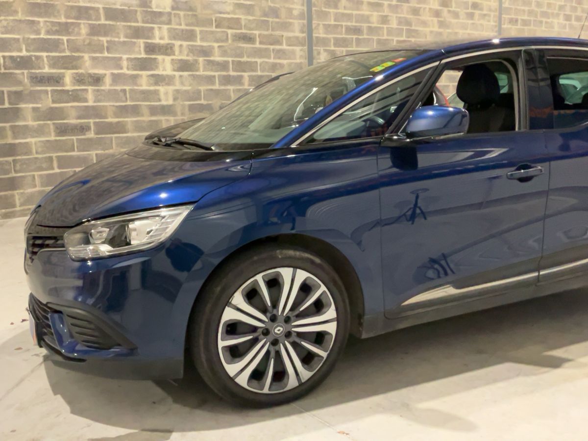 Renault Scenic 1.7 BLUE dCi Trend