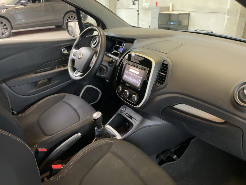 Renault Captur 1.5 dCi Energy Zen — zdjęcie 12