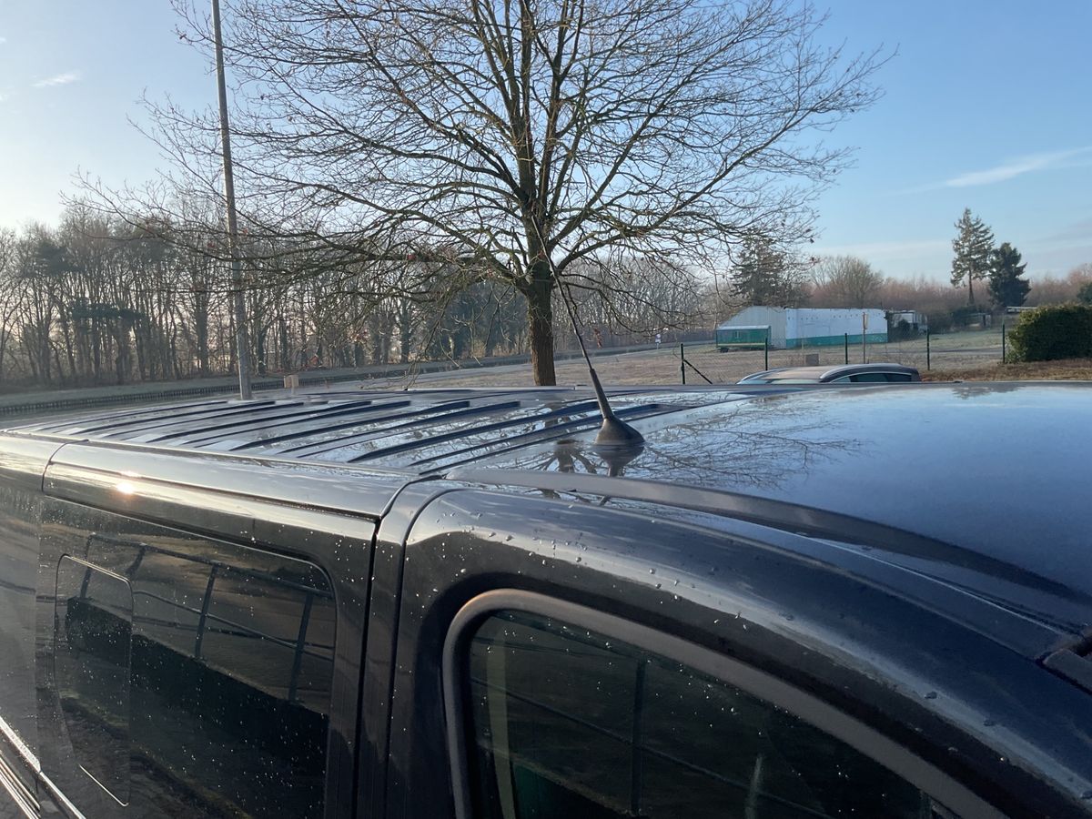 Renault Trafic 2019 — photo 14