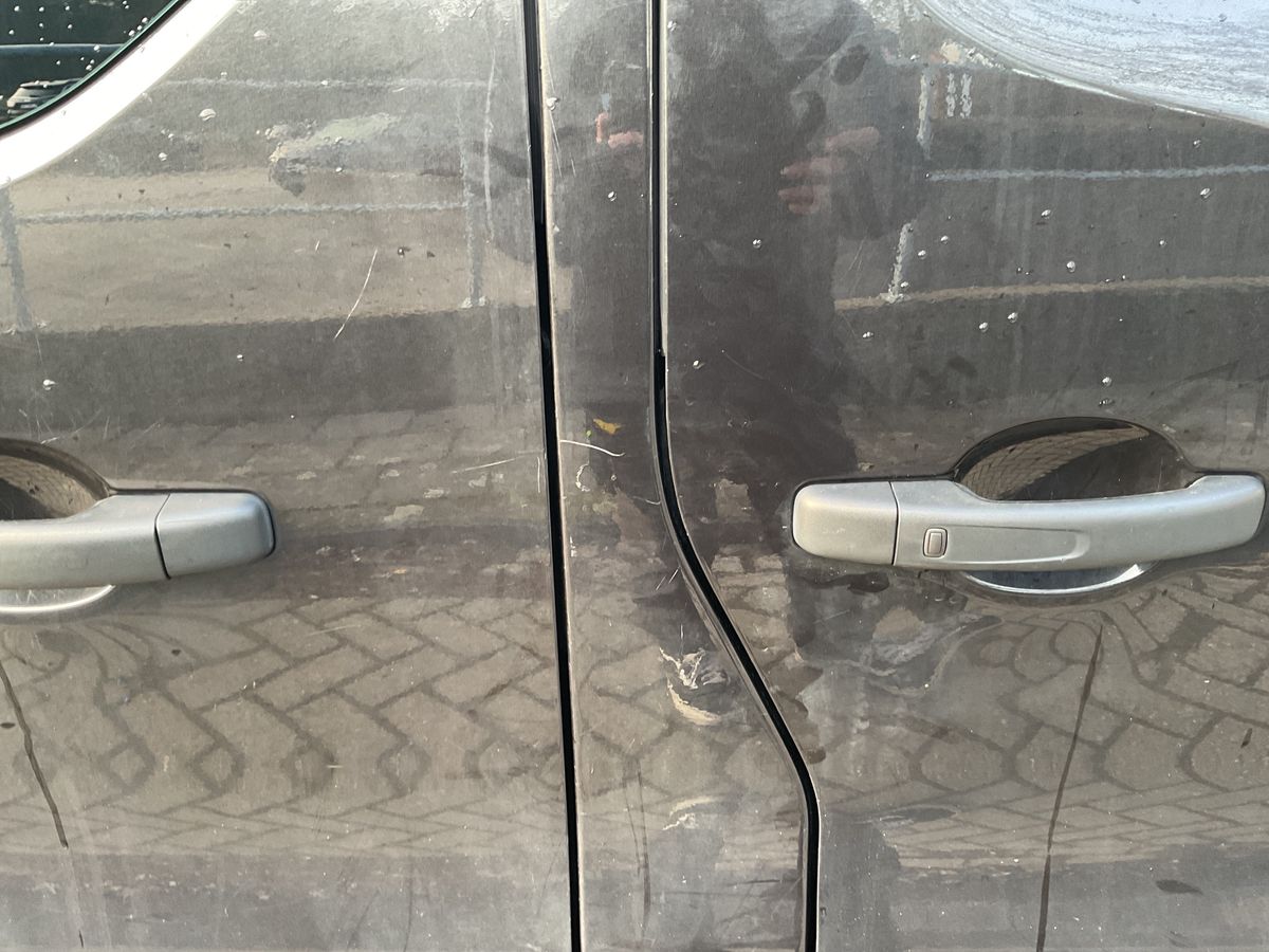 Renault Trafic 2019 — photo 28