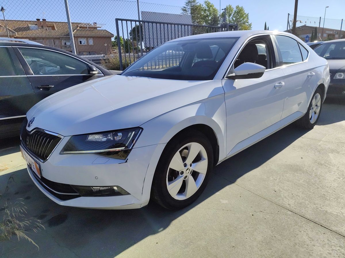 Skoda Superb 2016