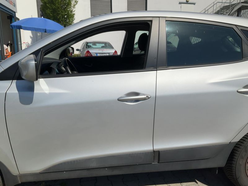 Hyundai Tucson 1.6 Classic blue 2WD 2015 – снимка 4