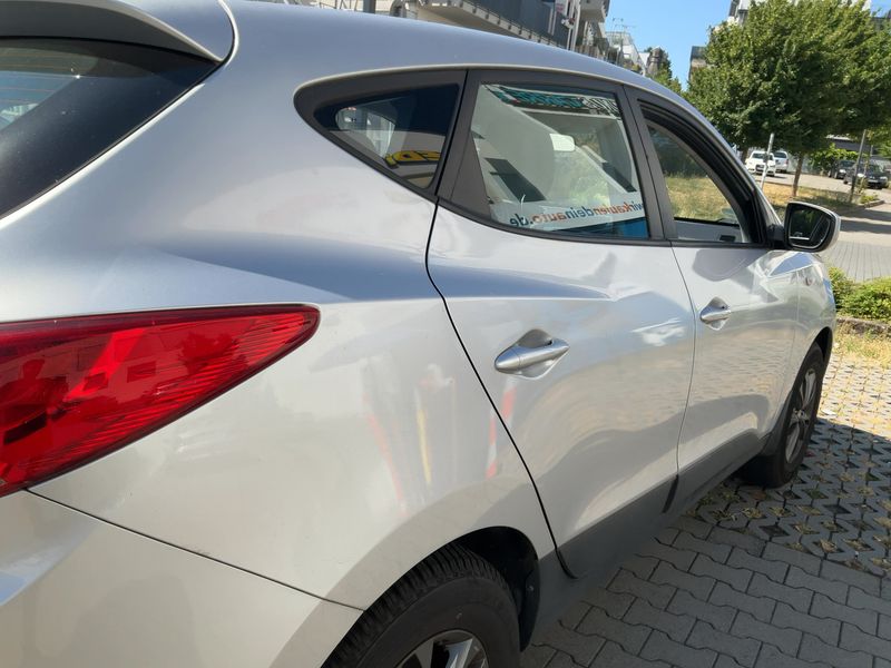 Hyundai Tucson 1.6 Classic blue 2WD 2015 – снимка 8