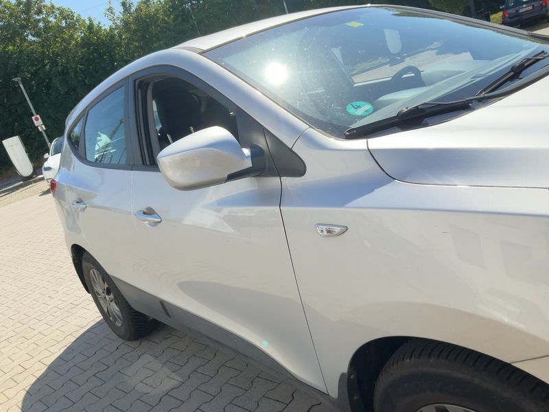 Hyundai Tucson 1.6 Classic blue 2WD 2015 – снимка 12