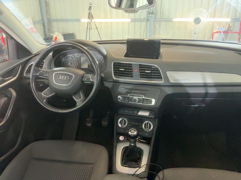 Audi Q3 2.0 TDI quattro 2013 – снимка 17