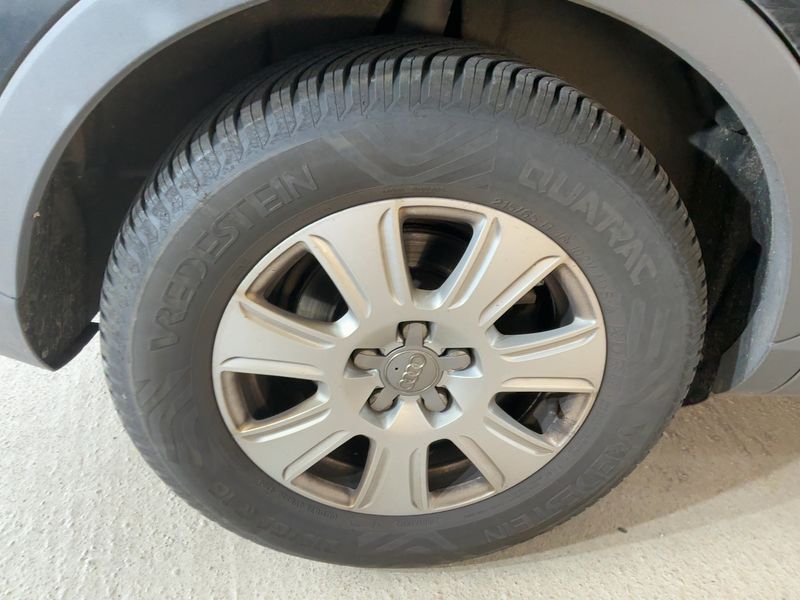 Audi Q3 2.0 TDI quattro 2013 – снимка 9