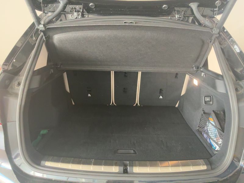 BMW X1 sDrive 18d xLine 2020 – снимка 15