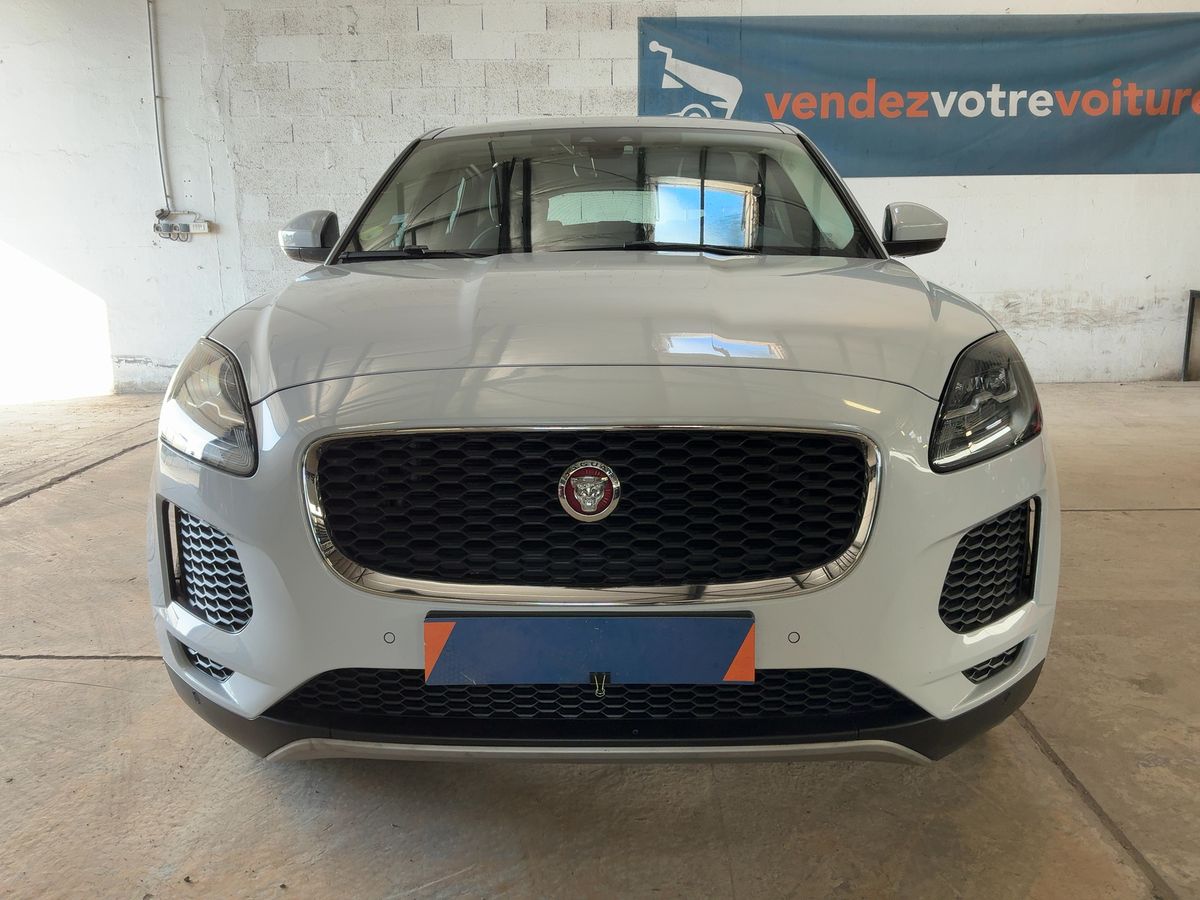 Jaguar E-Pace 2018 — photo 35