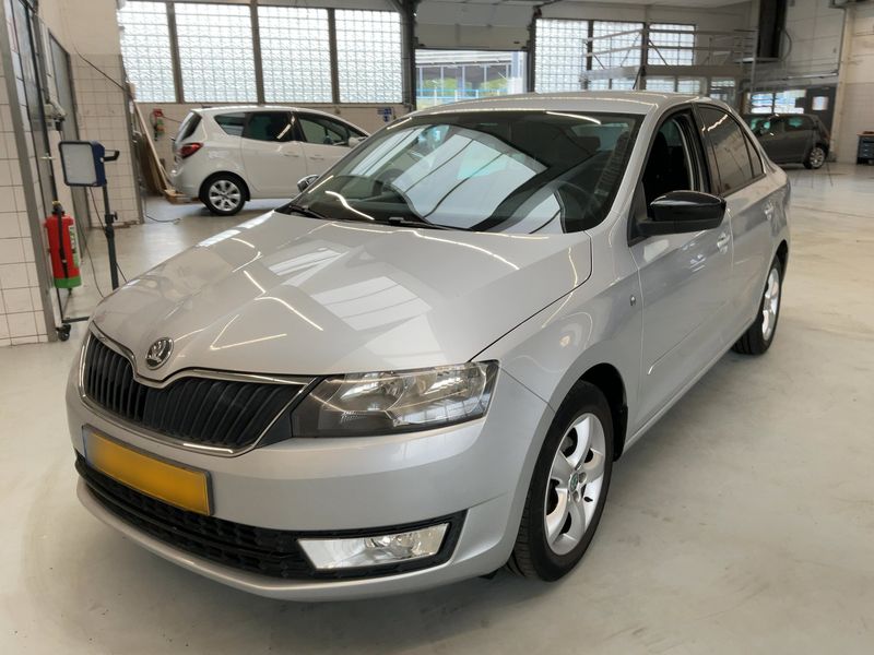 Rapid 1.2 TSI Ambition