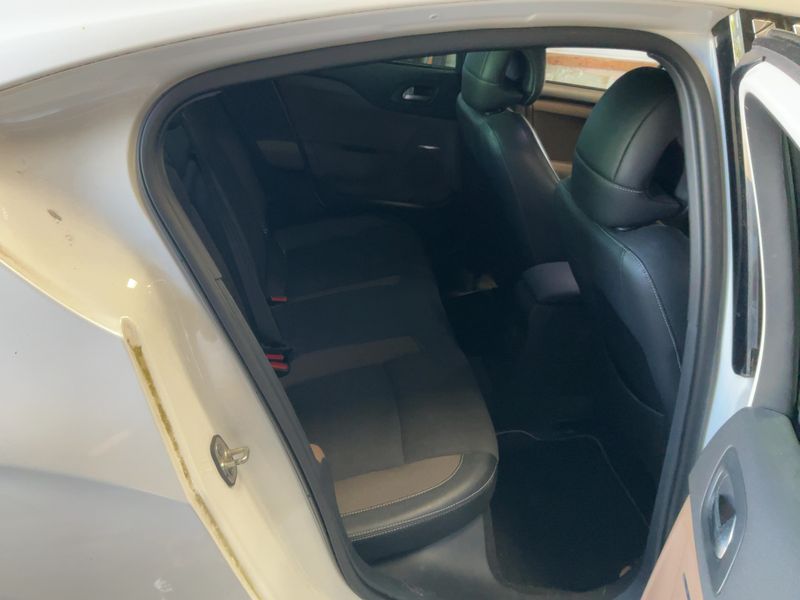 DS Automobiles DS4 1.2 PureTech SportChic — zdjęcie 14