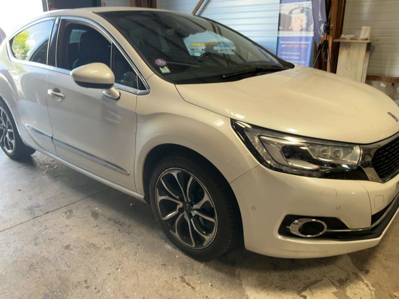 DS Automobiles DS4 1.2 PureTech SportChic — zdjęcie 8