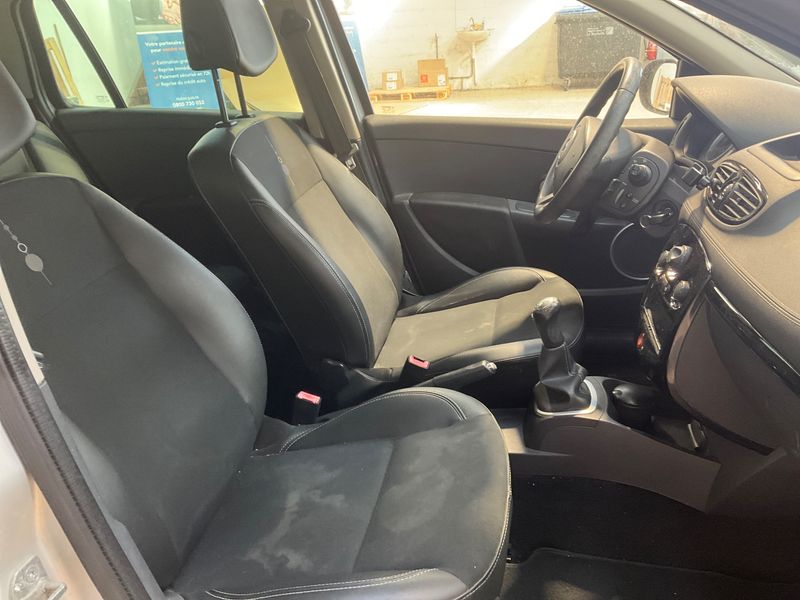 Renault Clio 1.5 dCi Night & Day — zdjęcie 3