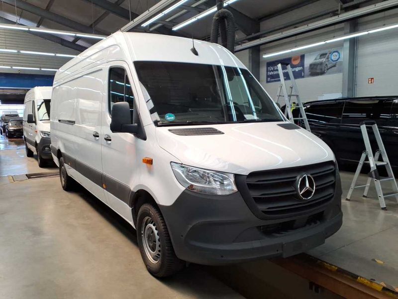 Mercedes-Benz Sprinter 317 CDI Kasten L3 / L4 — zdjęcie 4
