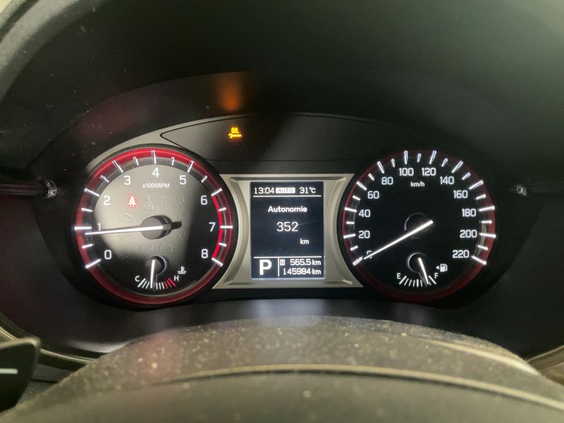 Suzuki Vitara 1.4 S 4x4 — zdjęcie 13