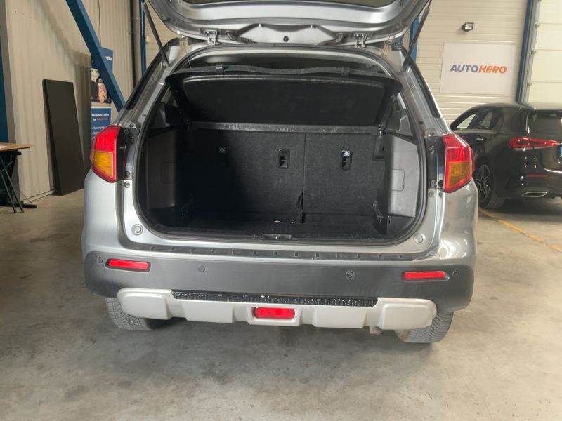 Suzuki Vitara 1.4 S 4x4 — zdjęcie 10