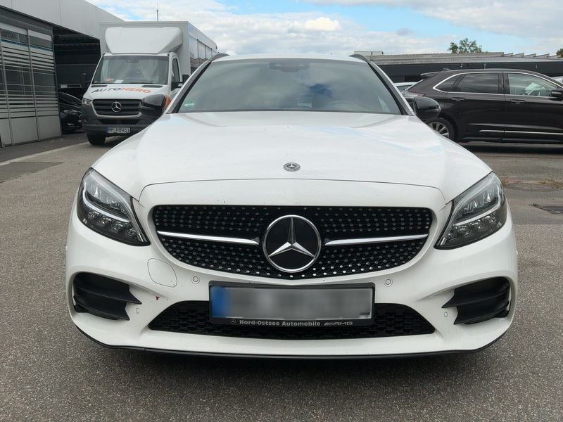 Mercedes-Benz C-Klasse C 300 de T AMG Line — zdjęcie 9