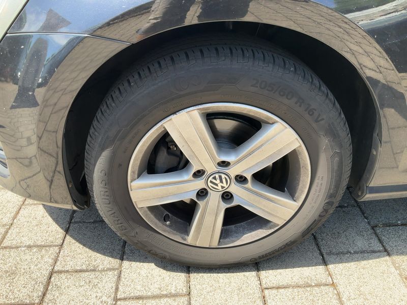 Volkswagen Golf VII 1.2 TSI Comfortline BlueMotion Tech 2013 – снимка 3