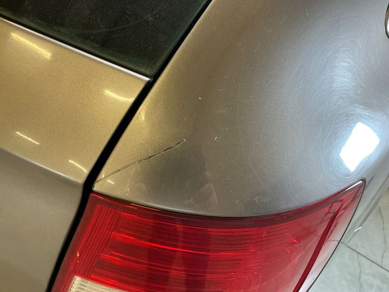 Skoda Superb 1.6 TDI Ambition 2011 – снимка 24