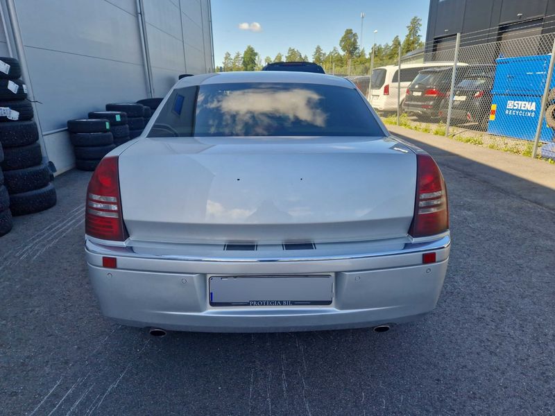 Chrysler 300 C 3.0 CRD — zdjęcie 4