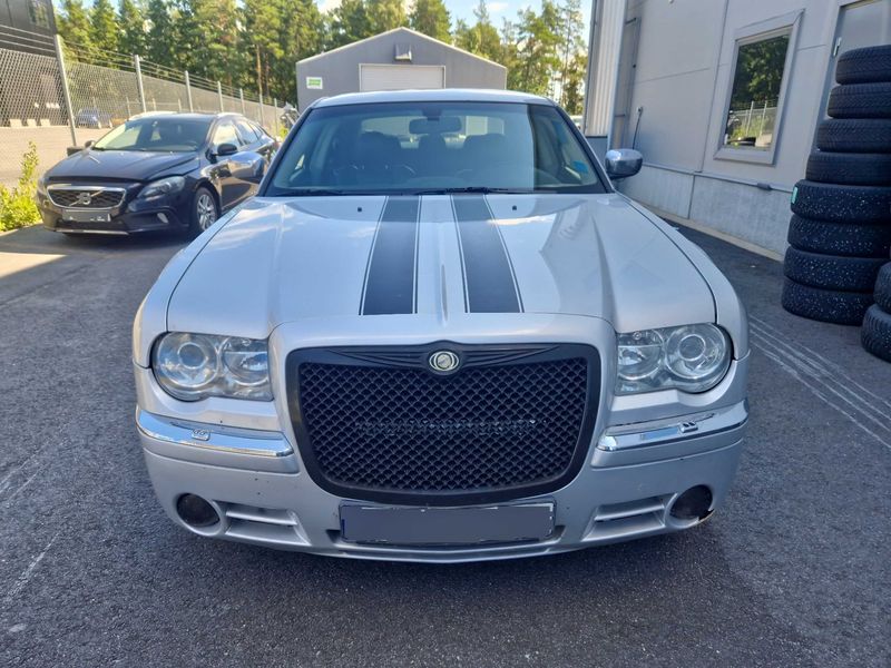Chrysler 300 C 3.0 CRD — zdjęcie 7