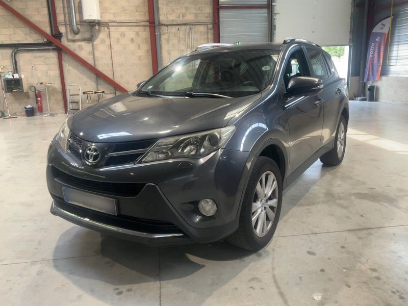 RAV 4 2.2 D-4D Life