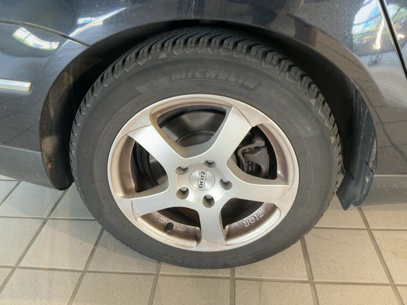 Volkswagen Passat 2.0 TDI Comfortline 2010 – снимка 9