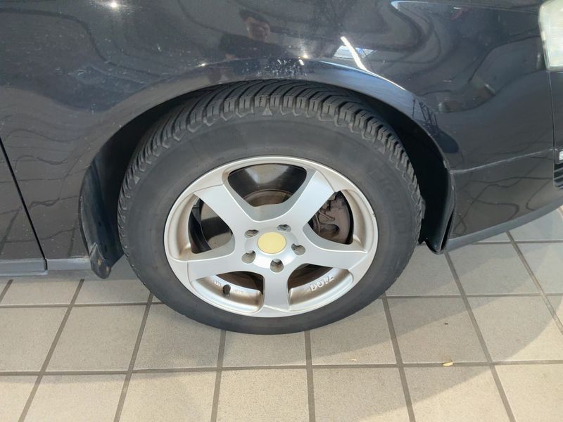 Volkswagen Passat 2.0 TDI Comfortline 2010 – снимка 11