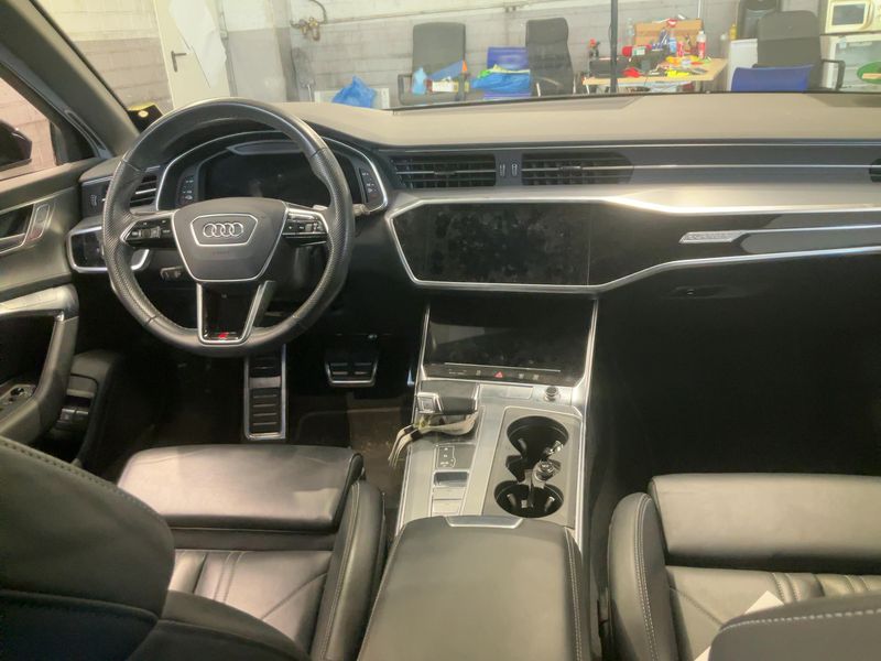 Audi A6 55 TFSIe quattro sport — zdjęcie 12