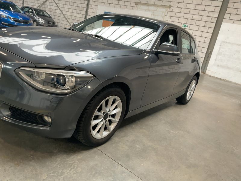 BMW 1er 118i — zdjęcie 2