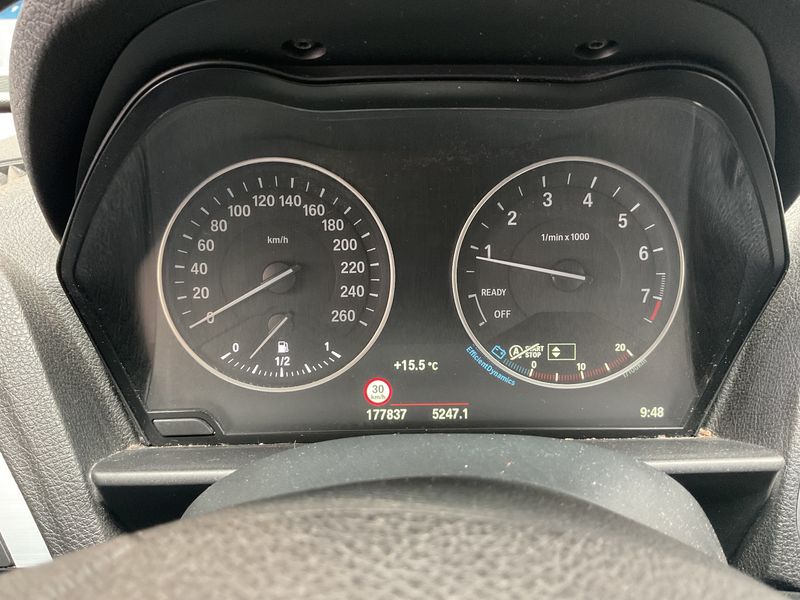 BMW 1er 118i — zdjęcie 13