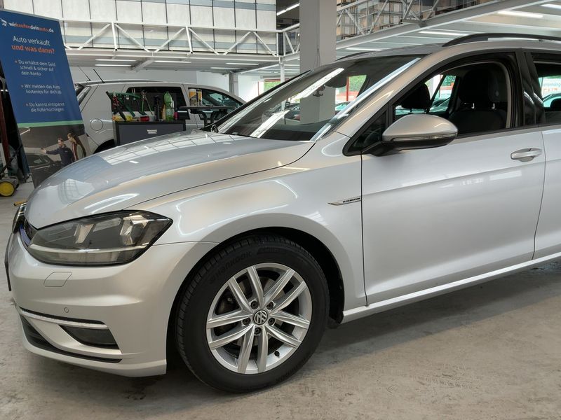 Volkswagen Golf VII 1.5 TGI Comfortline BlueMotion Tech — zdjęcie 2