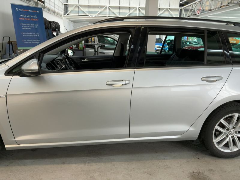 Volkswagen Golf VII 1.5 TGI Comfortline BlueMotion Tech — zdjęcie 4