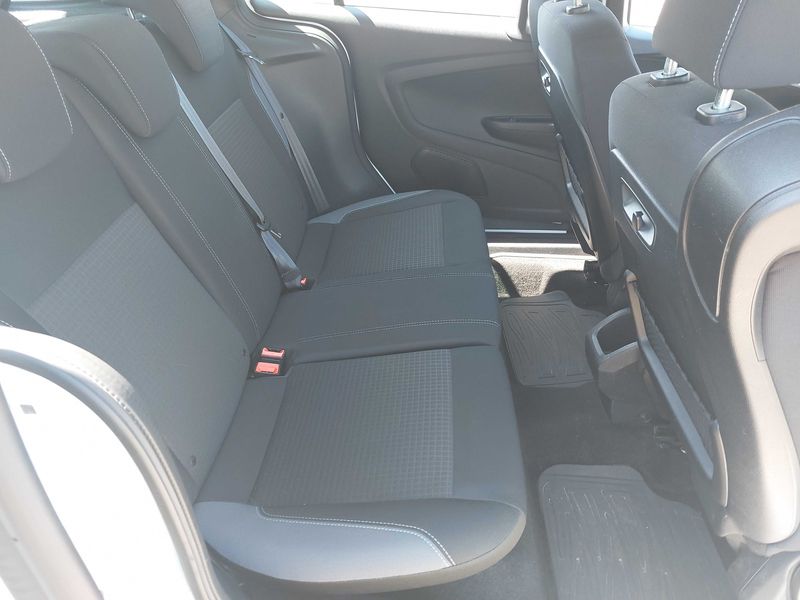 Ford B-Max 1.0 EcoBoost Edition — zdjęcie 13