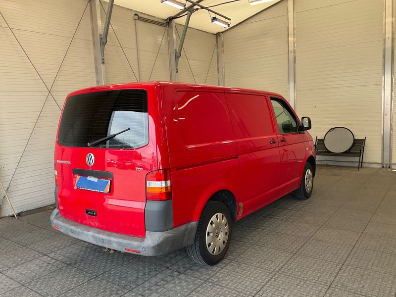 Volkswagen T5 Transporter 2.5 TDI Kasten — zdjęcie 2