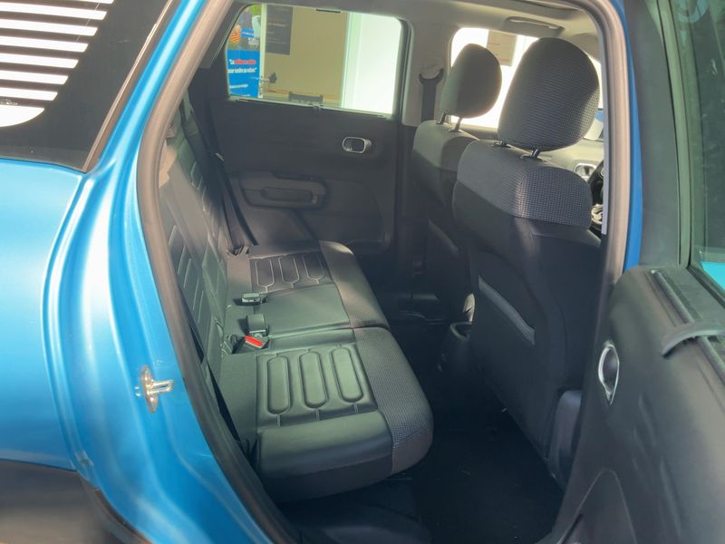 Citroen C3 Aircross 1.2 PureTech Shine — zdjęcie 14