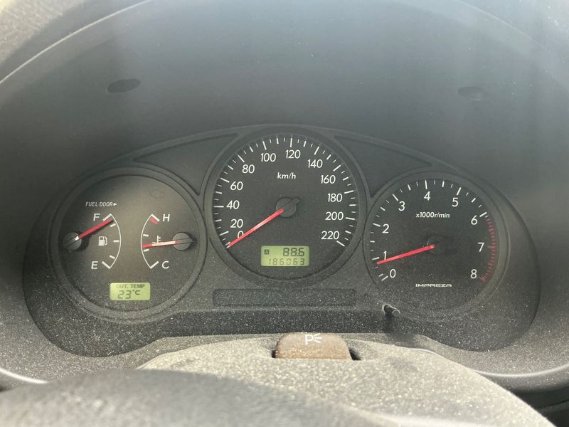 Subaru Impreza 2.0 GX — zdjęcie 4