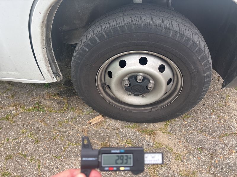 Fiat Ducato 2.2 M-Jet 30 Flachdach verblecht — zdjęcie 21
