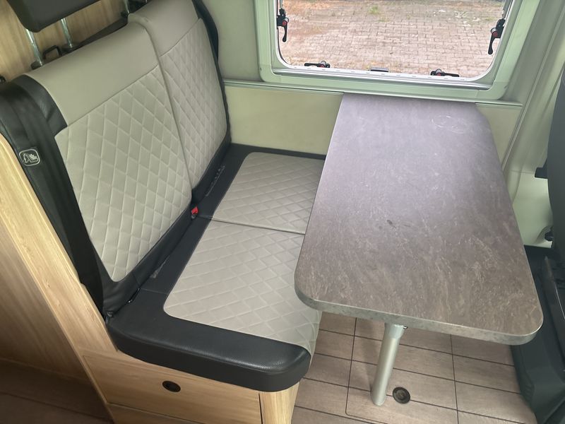 Fiat Ducato 2.2 M-Jet 30 Flachdach verblecht — zdjęcie 25
