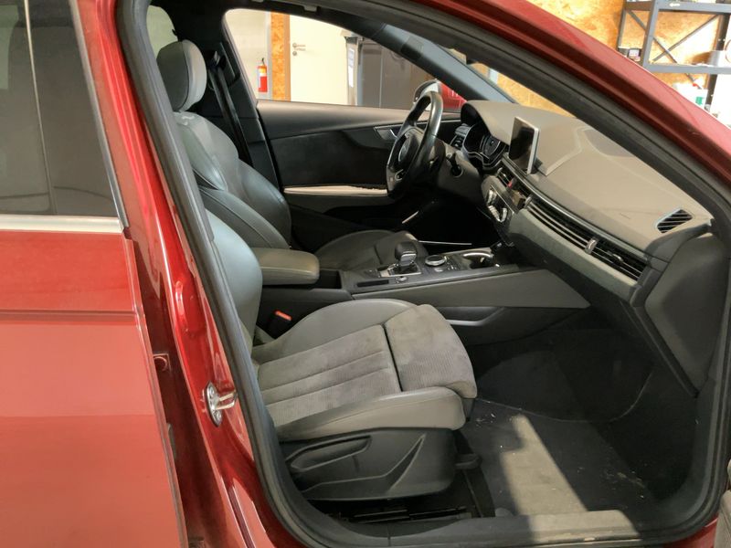 Audi A4 2.0 TDI Sport 2016 – снимка 16