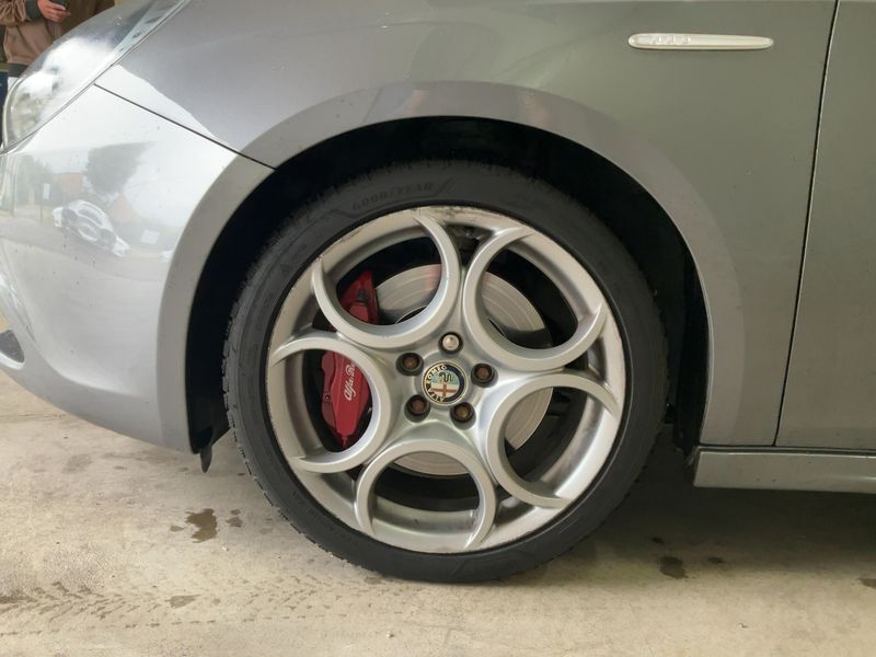 Alfa Romeo Giulietta 1.8 Turbo Quadrifoglio Verde 2011 – снимка 3