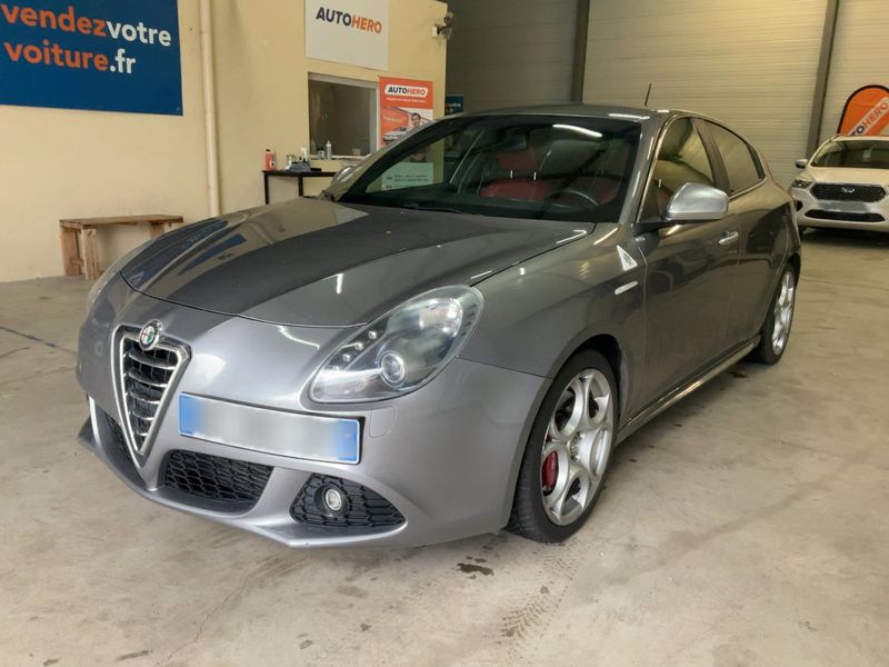 Alfa Romeo Giulietta 1.8 Turbo Quadrifoglio Verde — zdjęcie 1