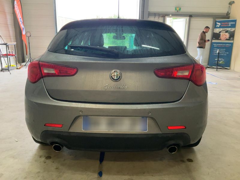Alfa Romeo Giulietta 1.8 Turbo Quadrifoglio Verde — zdjęcie 5