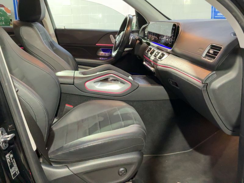 Mercedes-Benz GLE-Klasse GLE 300 d Mild-Hybrid 4Matic AMG Line — zdjęcie 11