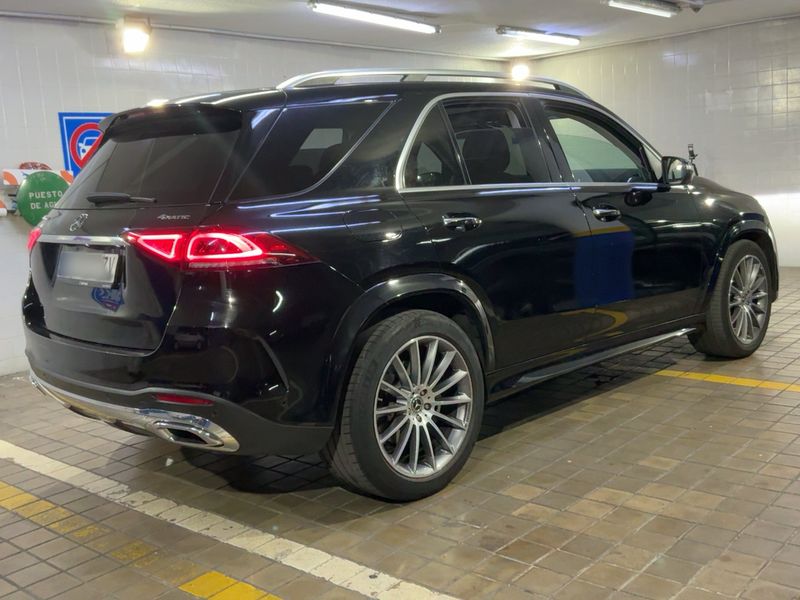 Mercedes-Benz GLE-Klasse GLE 300 d Mild-Hybrid 4Matic AMG Line — zdjęcie 6