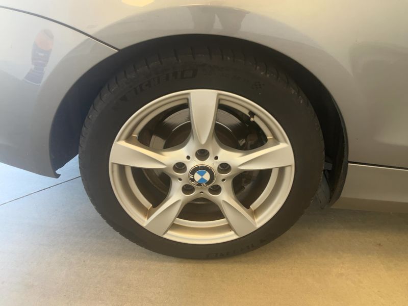 BMW 1er 123d Confort 2012 – снимка 9