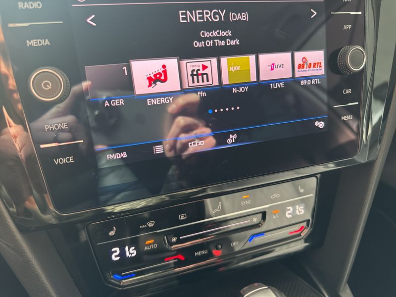 Volkswagen Passat 2.0 TDI Business — zdjęcie 18